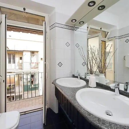 Appartement Comfy Next To Termini Station Rome
