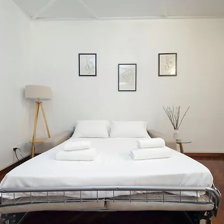 Comfy Next To Termini Station Appartement